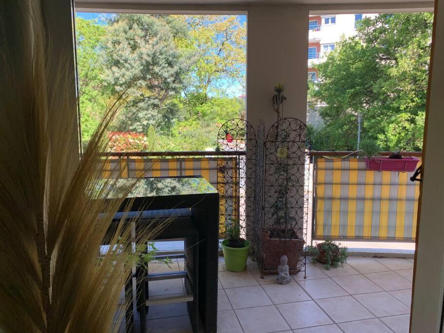 Votre Sejour Cosy A Frejus! Fréjus Exterior foto