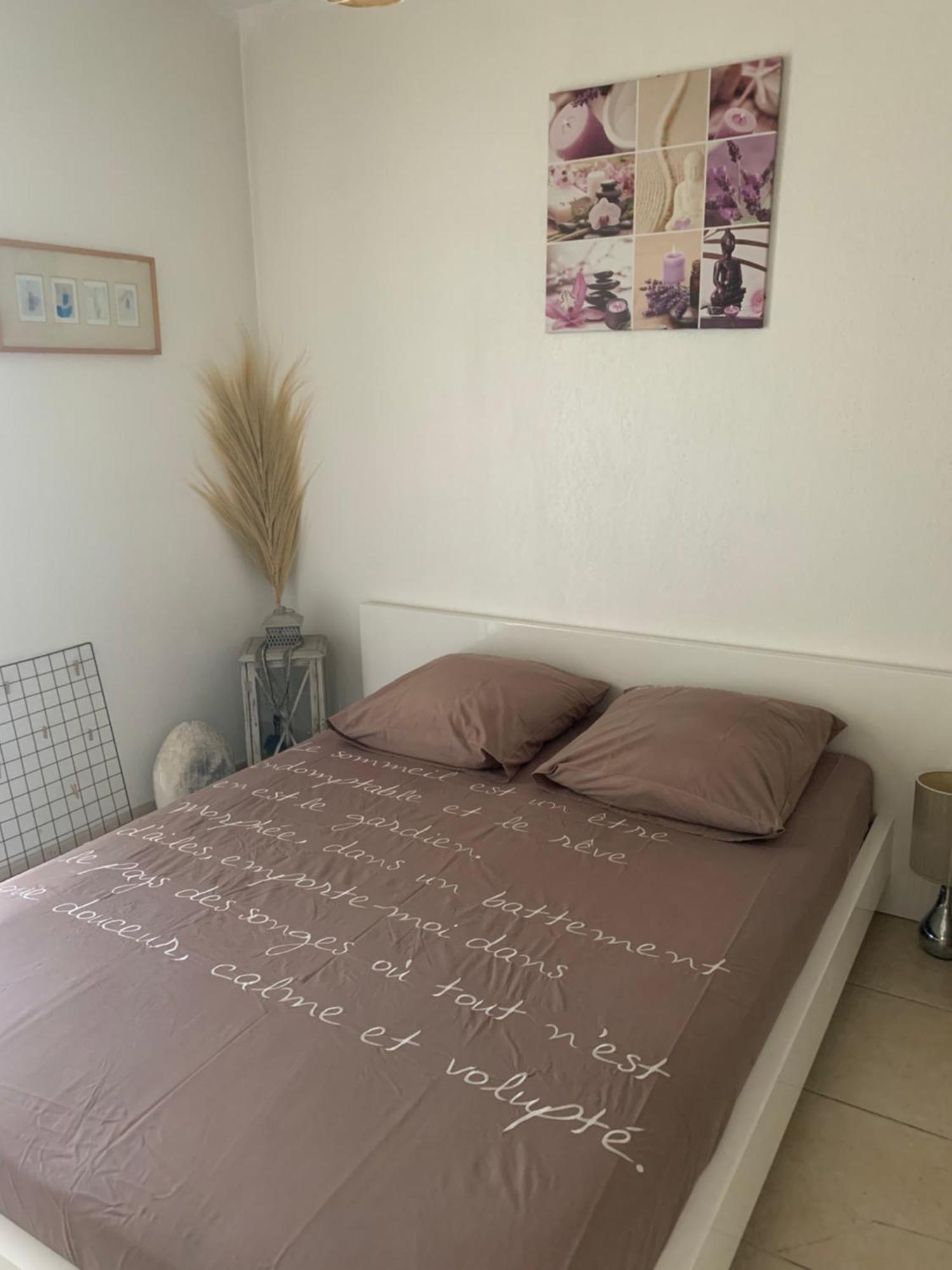 Votre Sejour Cosy A Frejus! Fréjus Exterior foto